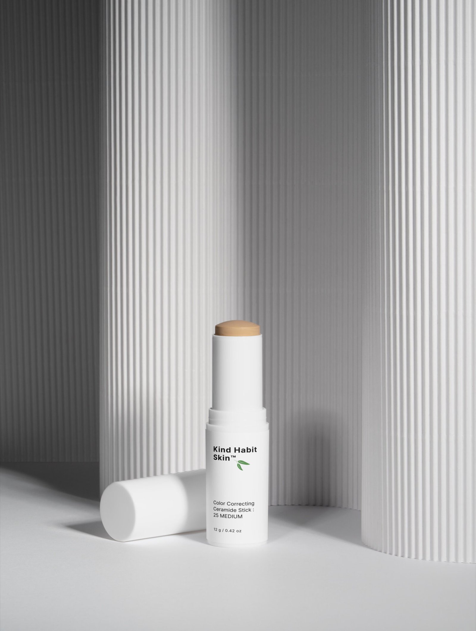 Kind Habit Skin™ Color Correcting Ceramide Stick : 25 MEDIUM - Image 4